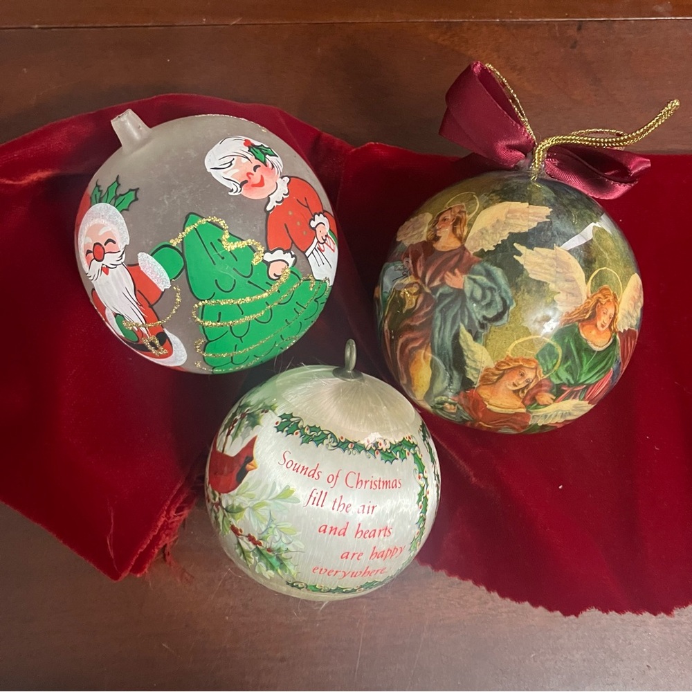 Lot of 3 Vintage / Modern Christmas Ball Ornaments Satin, Glass, 1992 Patricia
